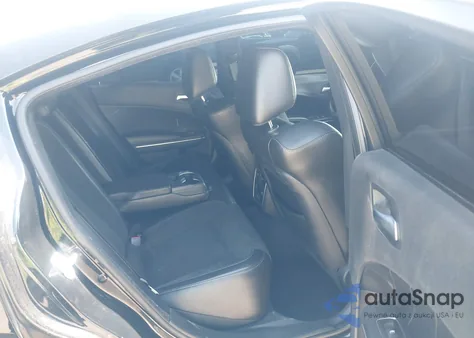 2016 Dodge Charger R/T z USA, uszkodzony, nr VIN 2C3CDXCTXGH166889